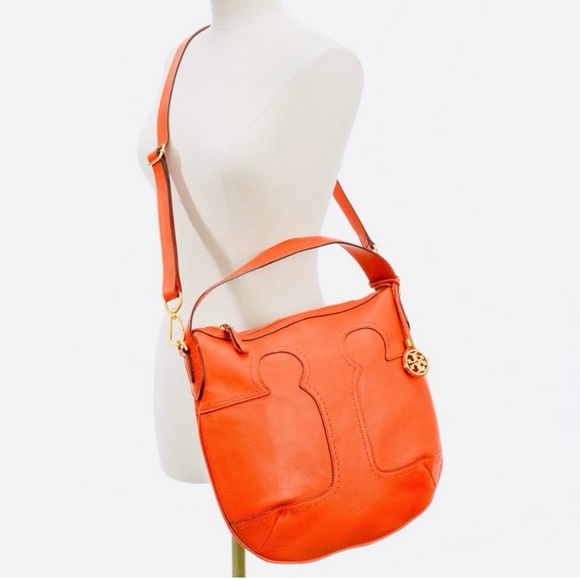 Tory Burch NWOT No callouts. Plastic on T. Fire Orange 🔥 Leather Crossbody Hobo - Picture 2 of 16